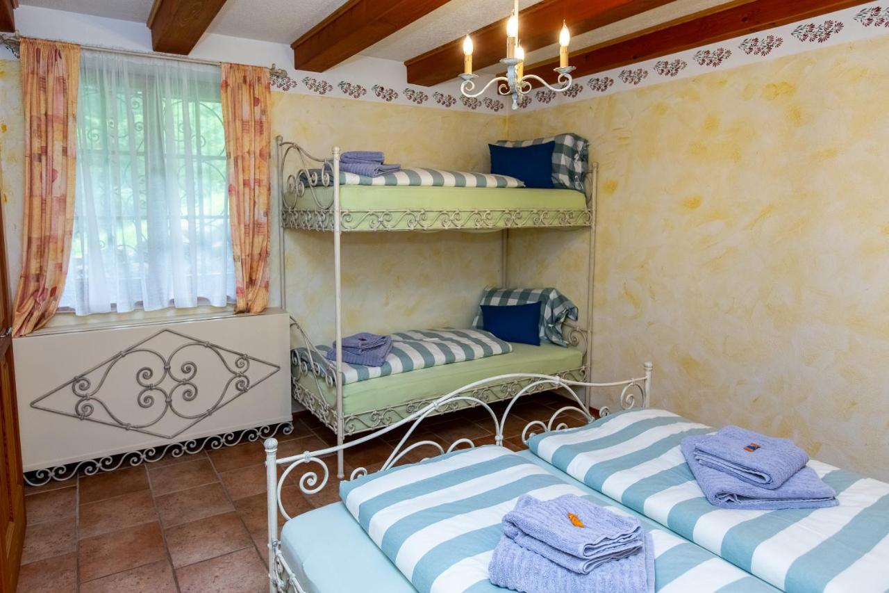 Apartment Pod Skalco Jesenice Ngoại thất bức ảnh